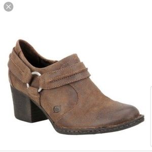 Born Ladies Shelby Ankle Booties
